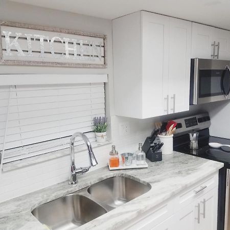 Cozy 3 Bed 2.5 Bath Located Near Busch Gardens Tampa Exterior photo