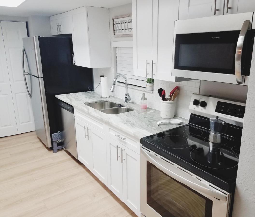 Cozy 3 Bed 2.5 Bath Located Near Busch Gardens Tampa Exterior photo