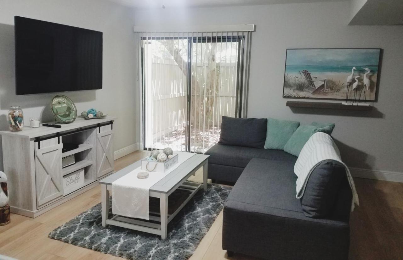 Cozy 3 Bed 2.5 Bath Located Near Busch Gardens Tampa Exterior photo