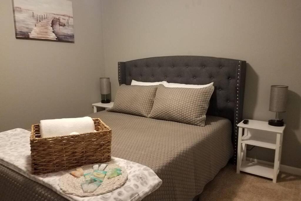 Cozy 3 Bed 2.5 Bath Located Near Busch Gardens Tampa Exterior photo