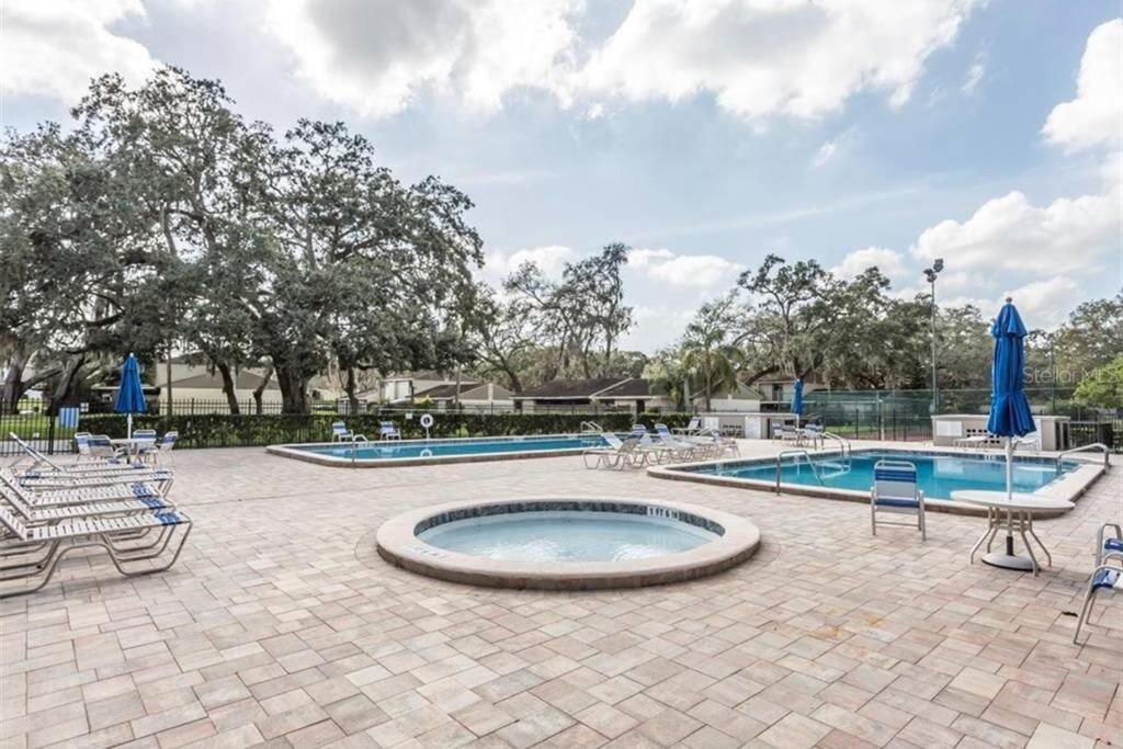 Cozy 3 Bed 2.5 Bath Located Near Busch Gardens Tampa Exterior photo