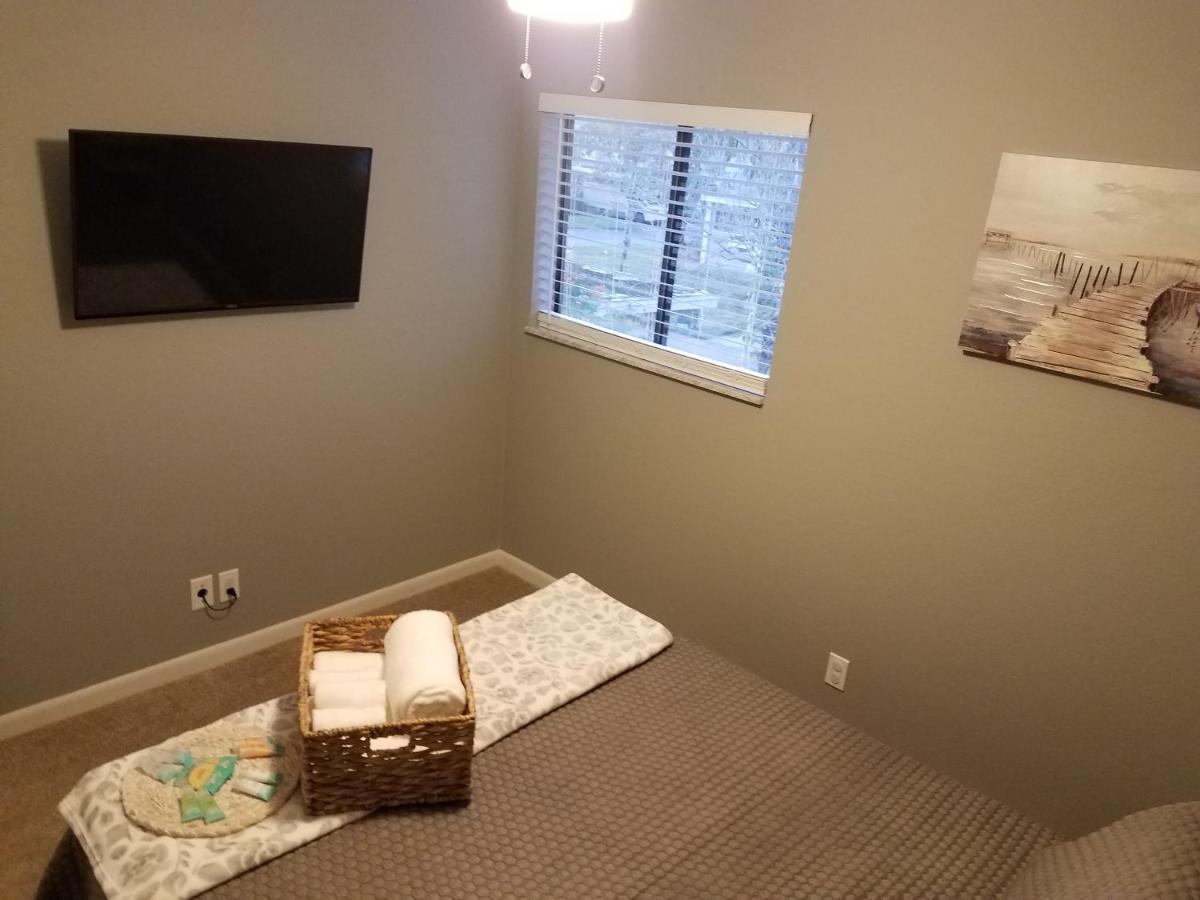 Cozy 3 Bed 2.5 Bath Located Near Busch Gardens Tampa Exterior photo